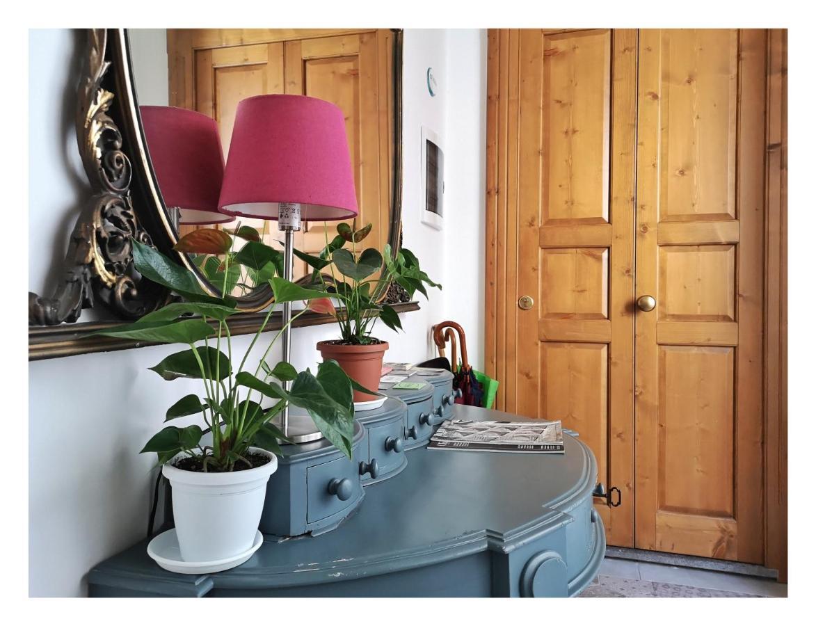 Civico10 Bed and Breakfast Napels Buitenkant foto